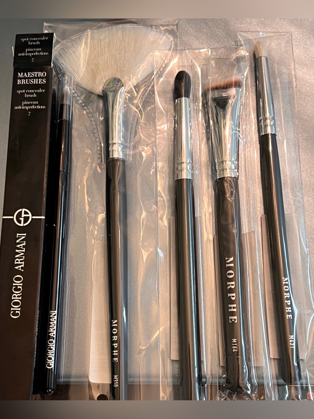 5 pc Giorgio Armani & Morphe Brush Set~ Contour, Spot Concealer, Crease, & Fan